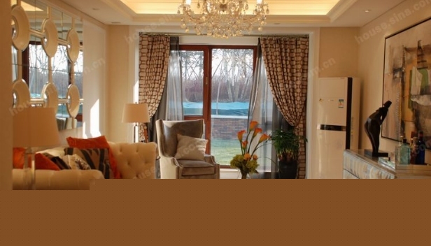 118㎡/三室兩廳兩衛(wèi)/現(xiàn)代